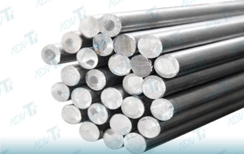 Titanium bar and titanium alloy rod